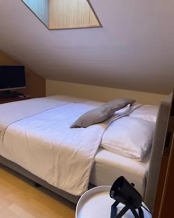 May's & Restaurant * Obervellach