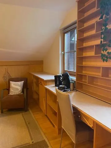 May's & Restaurant Отель типа 