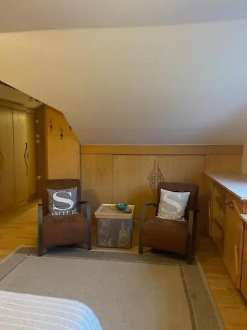 May's & Restaurant Оберфеллах