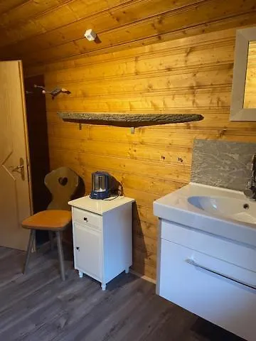 May's & Restaurant * Оберфеллах