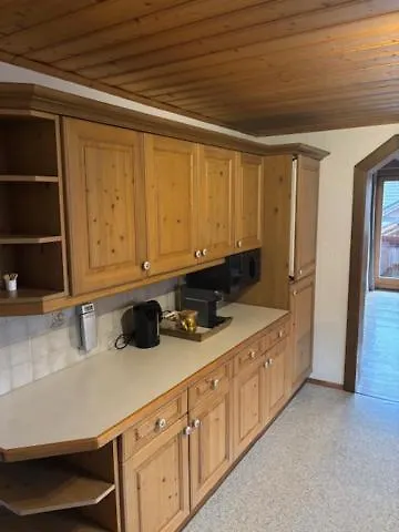 May's & Restaurant Отель типа 